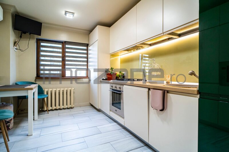 Lizeanu, 3 camere, bloc stradal reabilitat, mobilat, utilat complet, comision 0%
